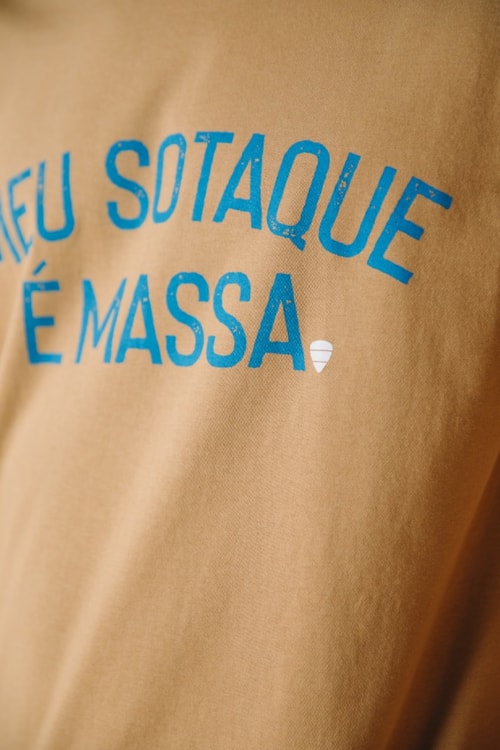 CAMISETA MEU SOTAQUE É MASSA-6b6ea420-6281-49d3-aa5f-ca55f61da9fd